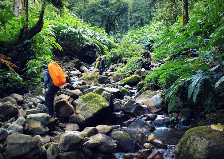 trekking kỳ quan san
